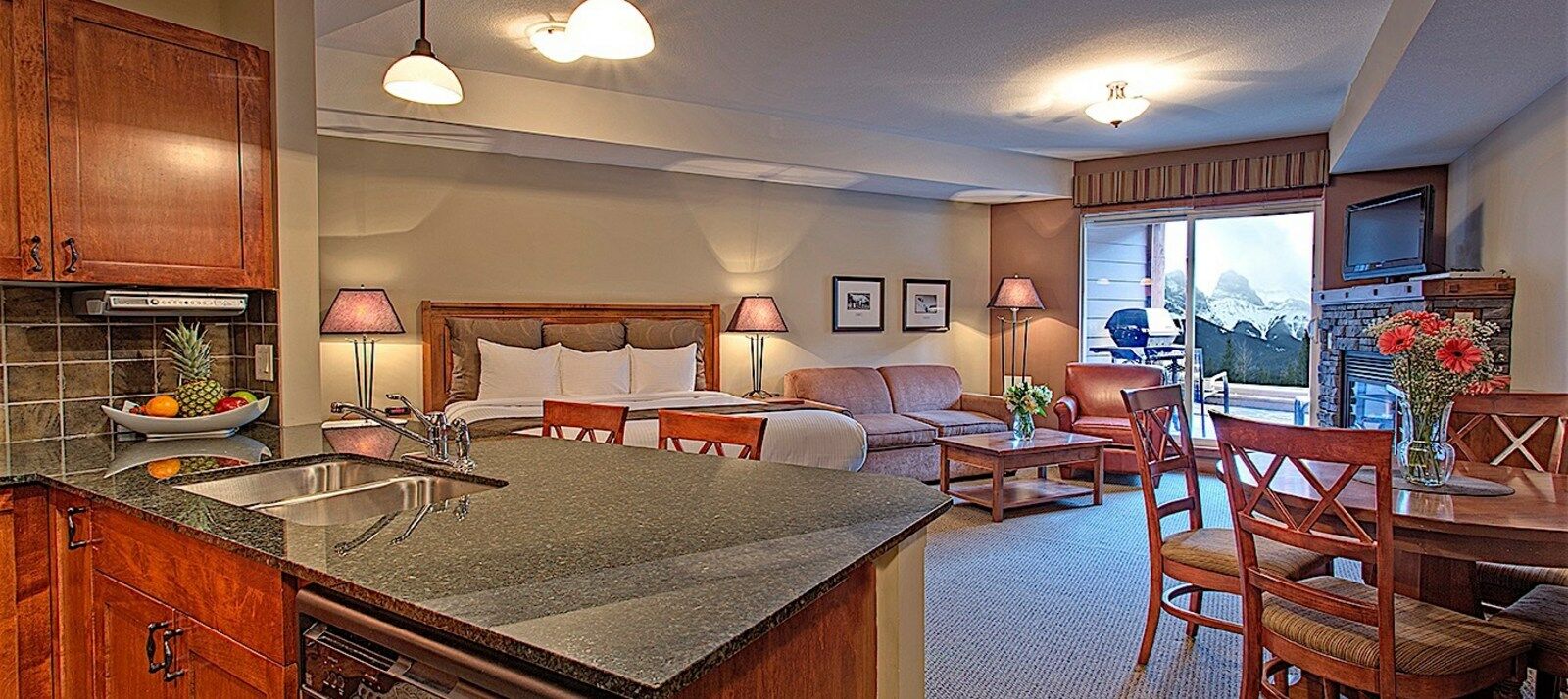 B&B Falcon Crest Lodge 1Br 1Pullout Canmore Esterno foto